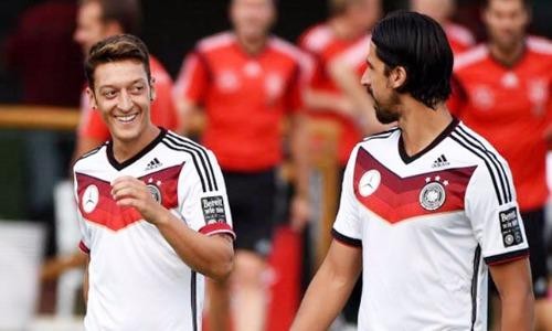 Chuyển nhượng bóng đá mới nhất: Khedira kéo Ozil về Juventus