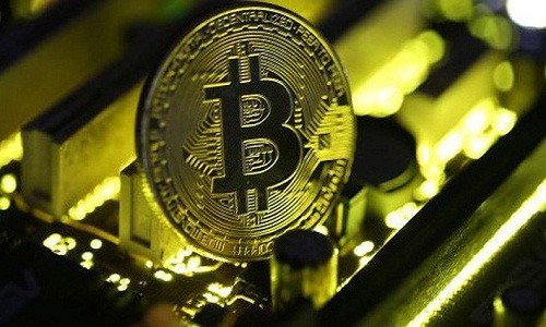 Tăng hơn 1.000 USD/ngày, Bitcoin cán ngưỡng 9.000 USD