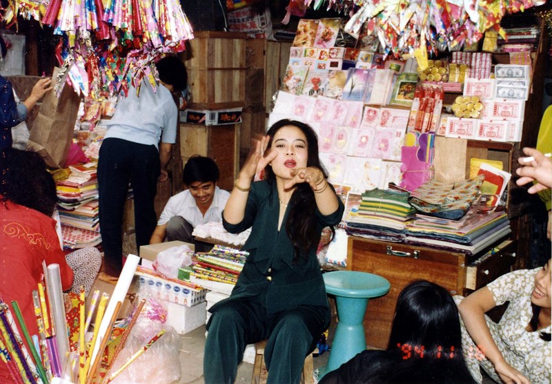 Ha Noi nam 1994 cuc chat qua ong kinh nguoi Nhat-Hinh-7