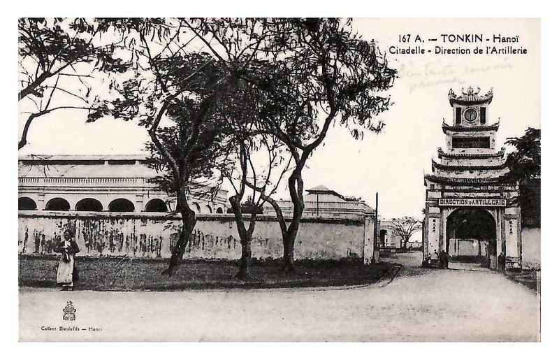Anh quy gia ve dien Kinh Thien o Hoang thanh Ha Noi-Hinh-5