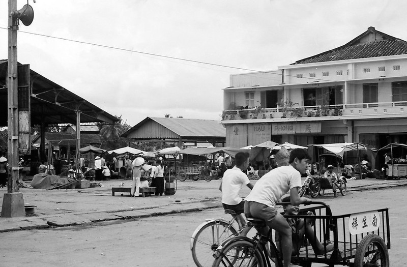 Hinh anh ve thi xa Vinh Long nam 1966-1967-Hinh-6