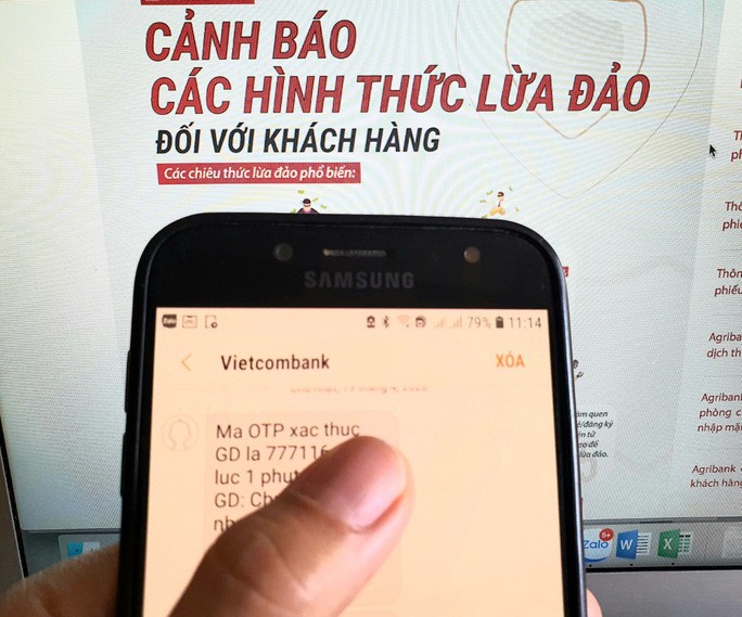 Lua dao chiem doat tien trong tai khoan ngan hang ngay cang tang