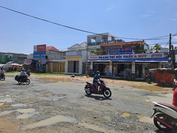 Ba Ria – Vung Tau: 3km duong thi cong dang do, dan bi anh huong du duong-Hinh-3