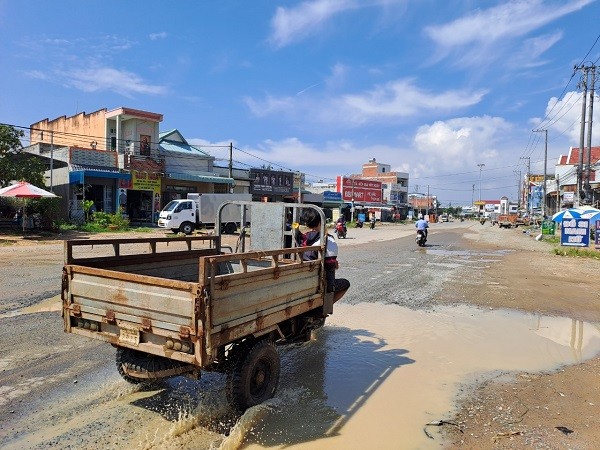 Ba Ria – Vung Tau: 3km duong thi cong dang do, dan bi anh huong du duong-Hinh-6