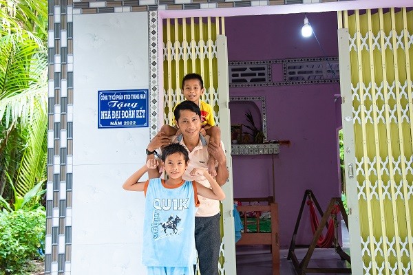 Vinh Long hoan thanh di nguyen cua co Thu tuong Vo Van Kiet, xoa nha tam tren pham vi toan tinh-Hinh-4