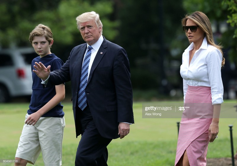 Ngam ve dien trai cua “Hoang tu Nha Trang” Barron Trump-Hinh-7