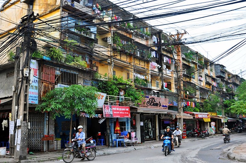 Nha tap the cu tang gia, khu nao o Ha Noi dang mua?