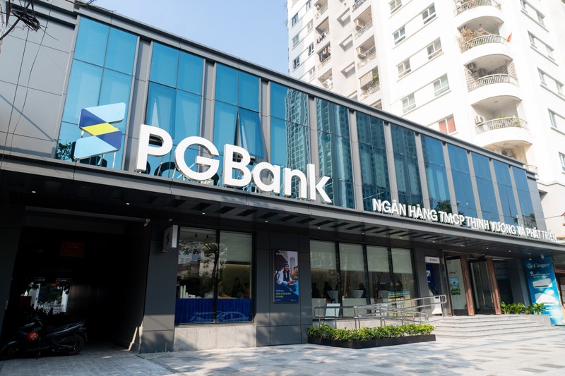 PGBank kinh doanh ra sao khi 2 sep lon xin tu nhiem cung luc