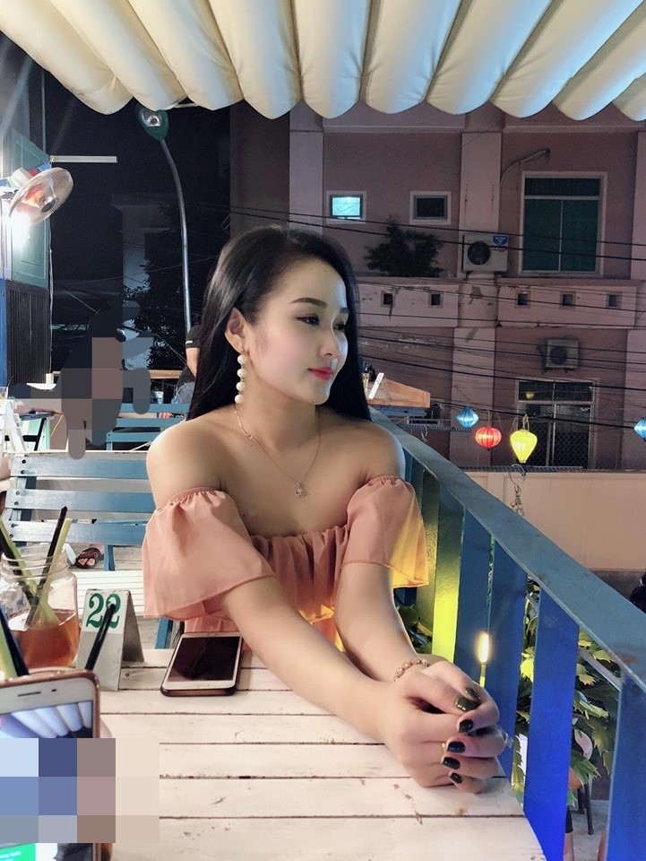 Ngam nhan sac hotgirl goi cam la ban gai cau thu U22 sut tung luoi Trung Quoc-Hinh-6