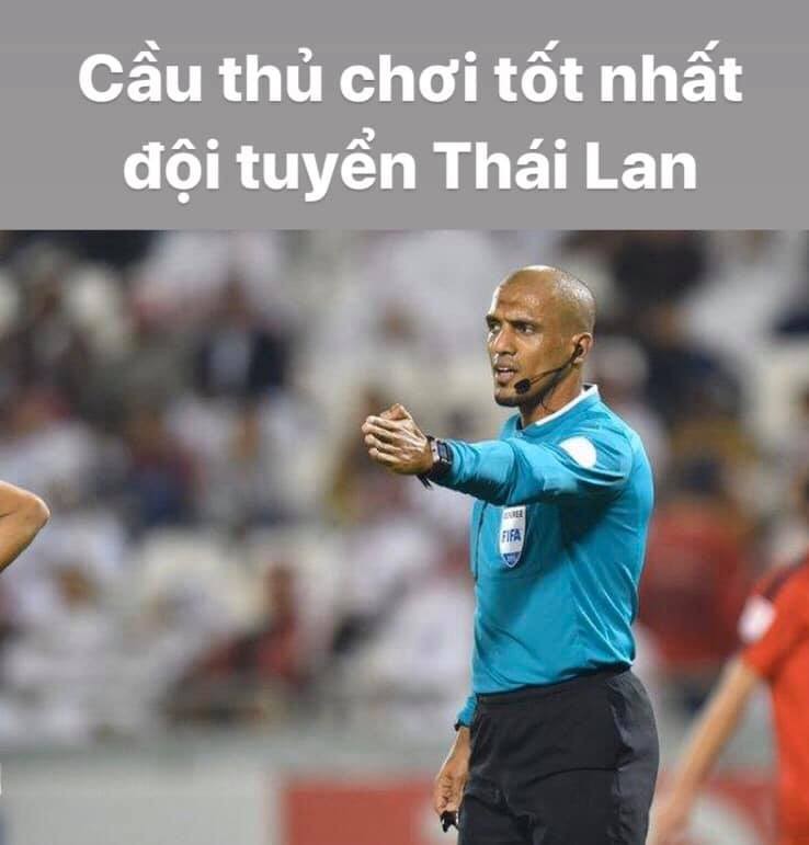 Trong tai Oman bi nem da vi khong cong nhan ban thang vao luoi Thai Lan co oan khong?-Hinh-2