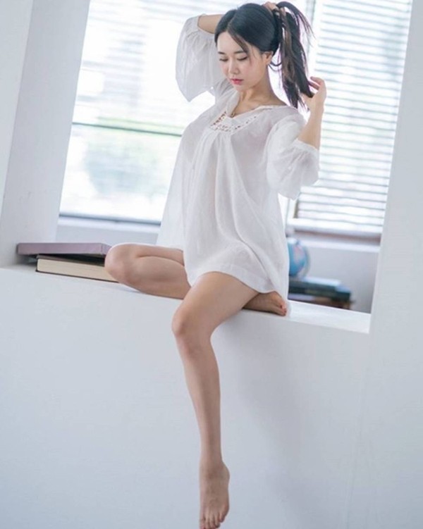 Muon kieu sexy voi so mi trang cua chi em-Hinh-7