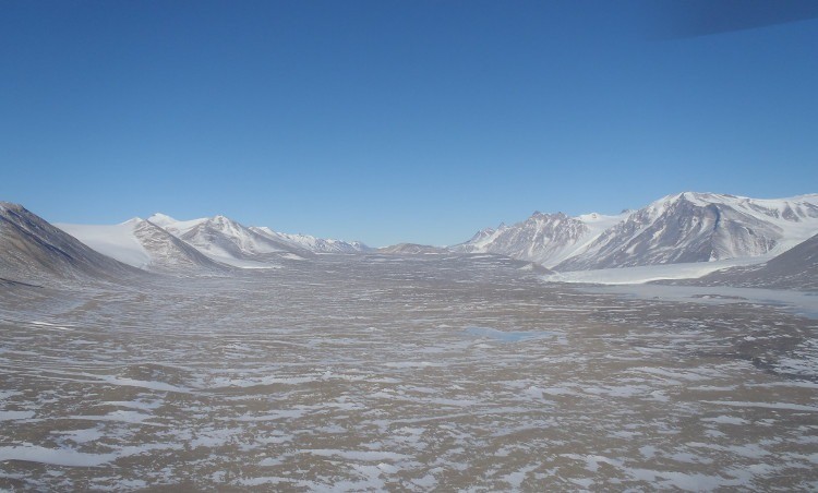 Thung lung kho - vung dat khac nghiet nhu tren sao Hoa-Hinh-10