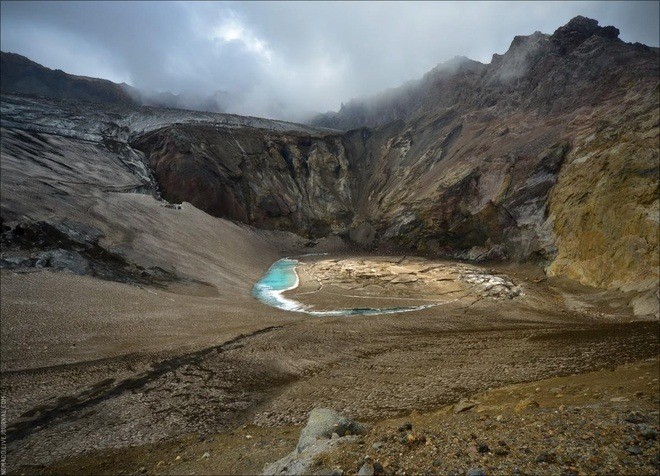 Thung lung kho - vung dat khac nghiet nhu tren sao Hoa