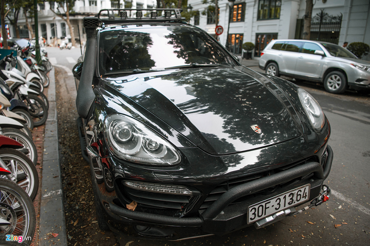 Dai gia Dang Le Nguyen Vu vua do xe Porsche Cayenne cuc ngau