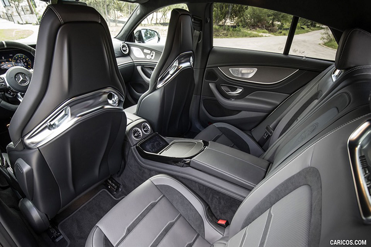 Có thể đặt hàng Mercedes-AMG GT 4MATIC+ 4 Door giá 6,3 tỷ? - Hình 6 Co the dat hang Mercedes-AMG GT 4MATIC+ 4 Door gia 6,3 ty?-Hinh-6