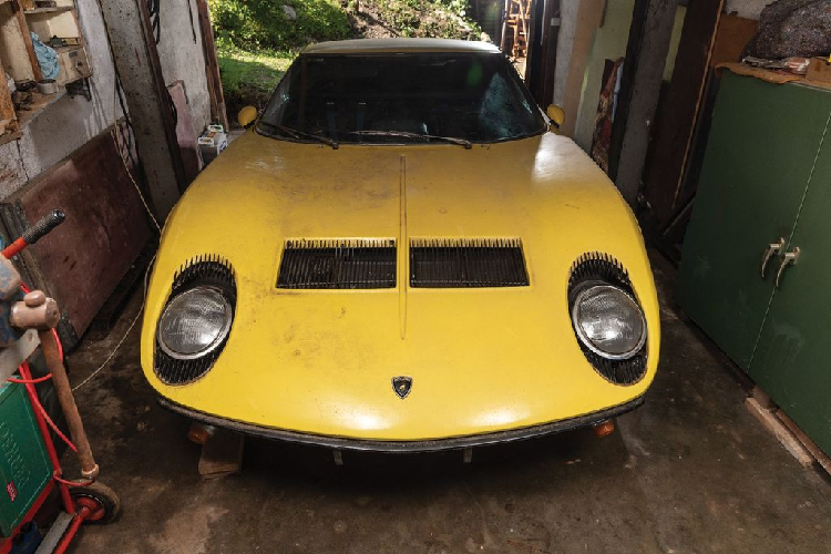 Sieu xe co Lamborghini Miura 48 tuoi duoc het gia 38,5 ty dong-Hinh-2