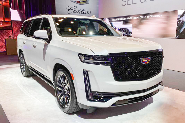 Cadillac Escalade 2021 - SUV full-size 'dau' Lexus LX570, kho the nao?