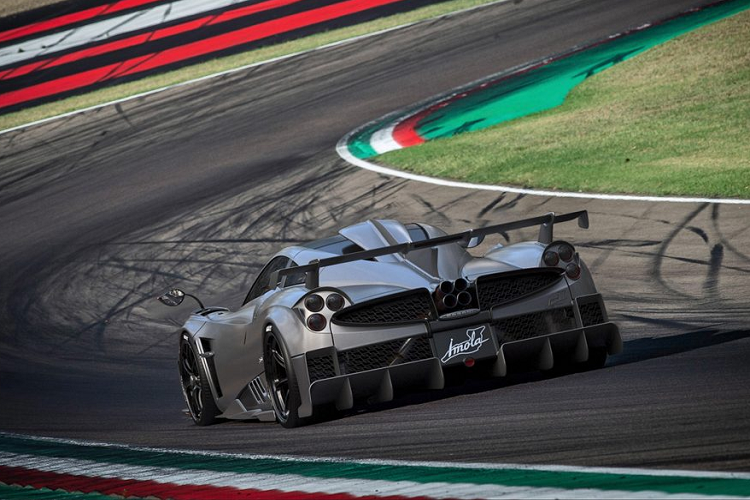 Cận cảnh siêu xe Pagani Huayra Imola mới - Hình 2 Can canh sieu xe Pagani Huayra Imola moi-Hinh-2