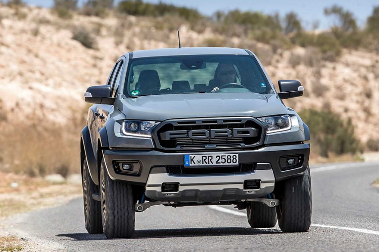 An tuong Ford Ranger Raptor phien ban dong co V8 'khung'-Hinh-7