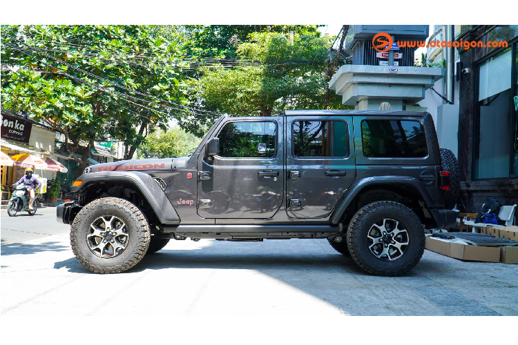 Chi tiet Jeep Wrangler Unlimited Rubicon day hap dan o Sai Gon-Hinh-4