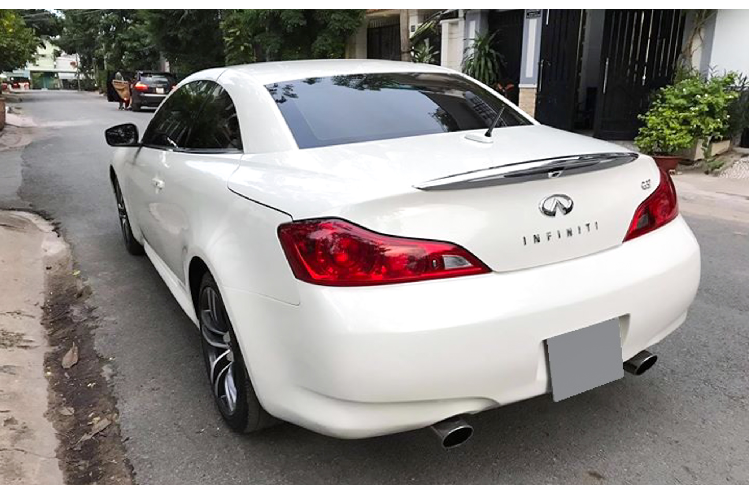 Xe sang Infiniti G37 Convertible 'của hiếm' ở Sài Gòn - Hình 6 Xe sang Infiniti G37 Convertible 'cua hiem' o Sai Gon-Hinh-6