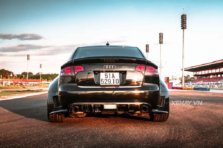 Xem Audi A4 doi 2004 do widebody sieu ham ho o Sai Gon-Hinh-3