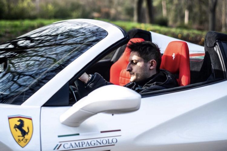 Ferrari 488 Pista Spider Alitalia phong cách Lancia Stratos độc đáo - Hình 4 Ferrari 488 Pista Spider Alitalia phong cach Lancia Stratos doc dao-Hinh-4