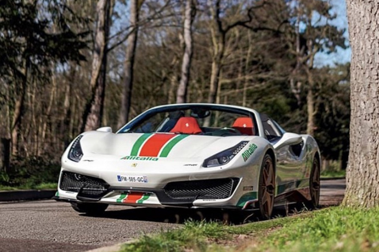 Ferrari 488 Pista Spider Alitalia phong cách Lancia Stratos độc đáo - Hình 8 Ferrari 488 Pista Spider Alitalia phong cach Lancia Stratos doc dao-Hinh-8