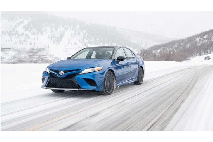 Toyota Camry AWD 2020 từ 612 triệu đồng tại Mỹ có gì đặc biệt? - Hình 6 Toyota Camry AWD 2020 tu 612 trieu dong tai My co gi dac biet?-Hinh-6