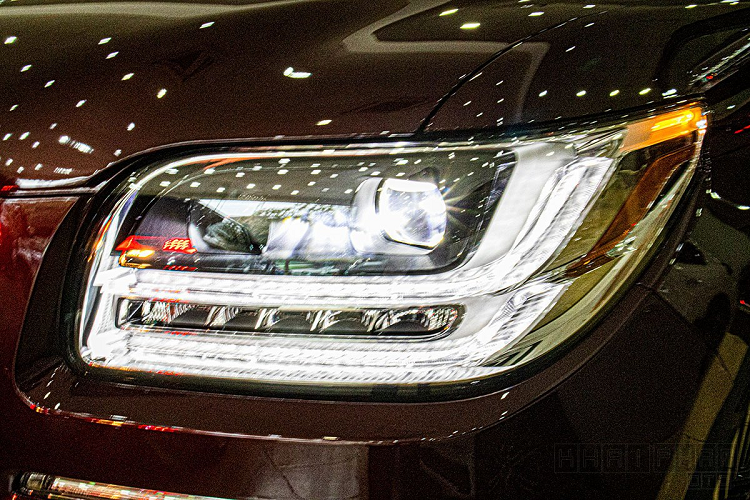 Ngam nghia SUV 'khung long' Lincoln Navigator Black Label 2020 moi ve Viet Nam-Hinh-3