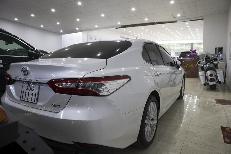 Toyota Camry 2020 biển cực chất ngũ quý 1 - Hình 5 Toyota Camry 2020 bien cuc chat ngu quy 1-Hinh-5