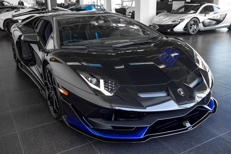 Ngam sieu bo Lamborghini Aventador SVJ 63 ban gioi han, co mau 'doc'-Hinh-9