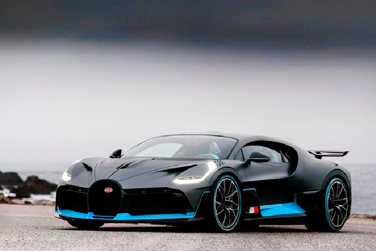 Sieu xe Bugatti Divo hon 117 ty dong sap toi tay nguoi mua dep khong ty vet