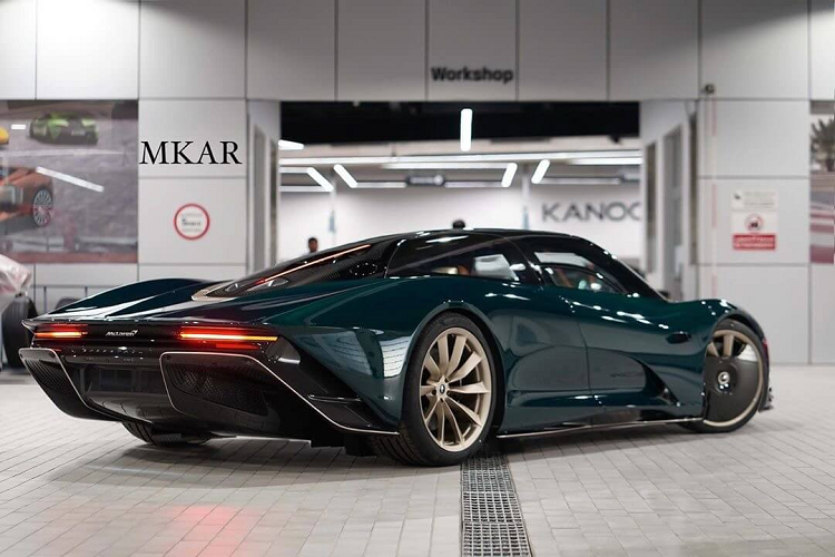 McLaren Speedtail khoac ao carbon xanh hang doc, khoang noi that co 3 cho ngoi-Hinh-3