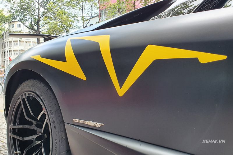Chào bán siêu xe Lamborghini Murcielago SV một thời của đại gia Minh nhựa - Hình 5 Chao ban sieu xe Lamborghini Murcielago SV mot thoi cua dai gia Minh nhua-Hinh-5