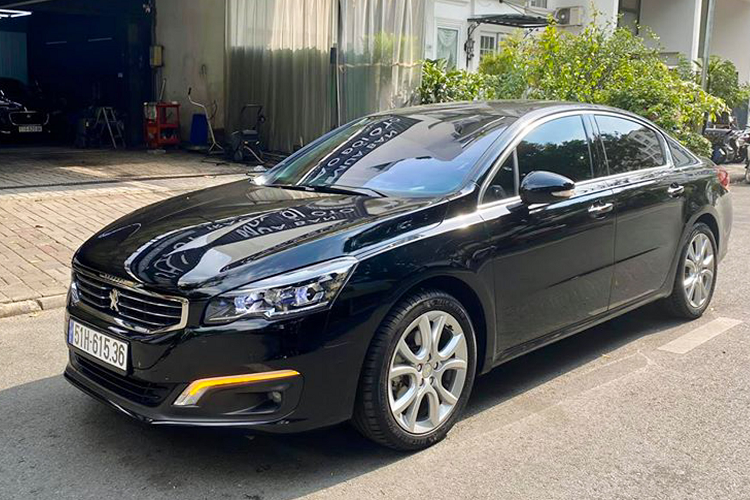 Can canh Peugeot 508 'sieu luot' duoi 900 trieu dong tai Sai Gon