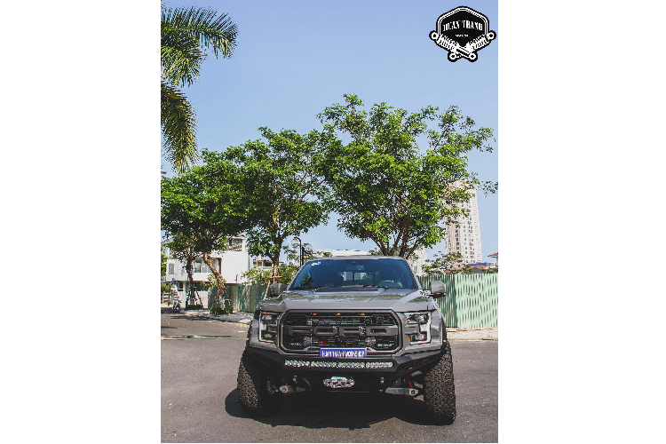 Doanh nhan Da Nang chi hang tram trieu do Ford F-150 Raptor-Hinh-7