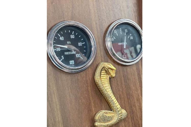 Hàng đôc Ford Shelby Cobra GT500 1968 xuất hiện tại Việt Nam - Hình 6 Hang doc Ford Shelby Cobra GT500 1968 xuat hien tai Viet Nam-Hinh-6