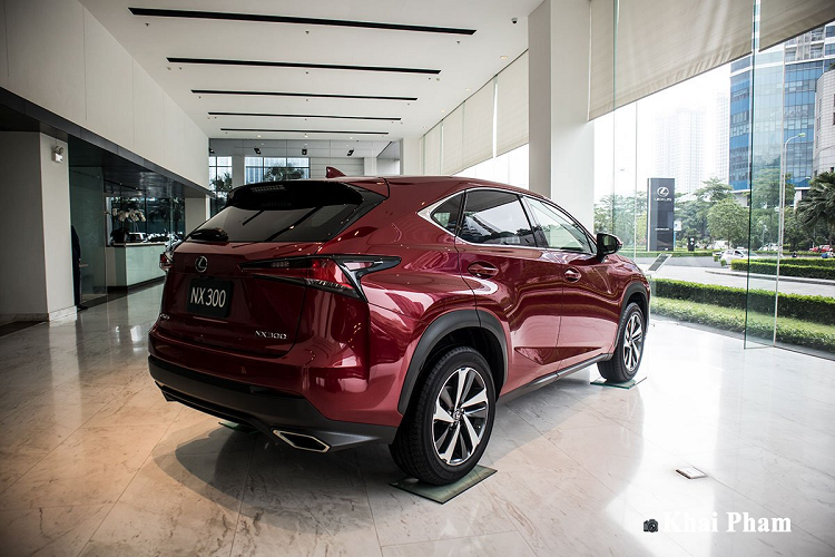 Can canh Lexus NX 300 hon 2,5 ty dong tai Ha Noi-Hinh-2