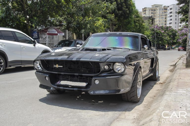 Chi tiet Ford Mustang do GT500 Eleanor doc nhat xu Viet