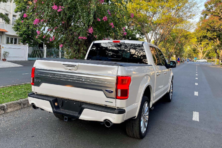 Ngam sieu ban tai Ford F-150 Limited hon 4 ty tai Viet Nam-Hinh-7