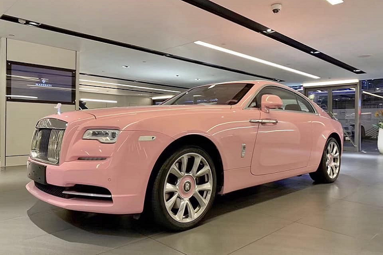 Chiec Rolls-Royce Wraith co gi khien dan choi Viet muon so huu