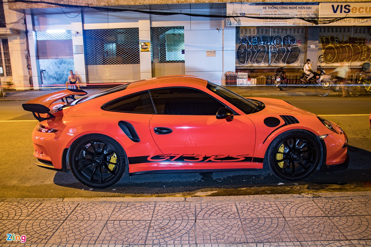 Dai gia Dang Le Nguyen Vu cho tai xuat Porsche 911 GT3 RS-Hinh-5