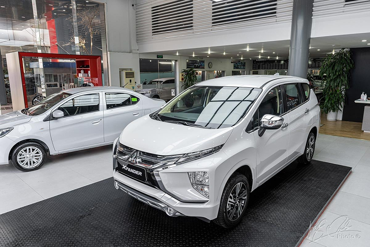 Lo dien Mitsubishi Xpander 2020 lap rap re hon xe nhap