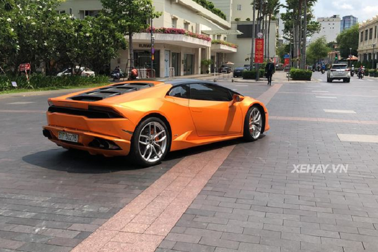 Can canh sieu xe Lamborghini Huracan hang hiem o Sai Gon-Hinh-2