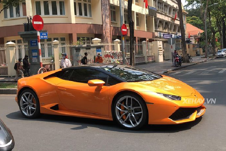 Can canh sieu xe Lamborghini Huracan hang hiem o Sai Gon