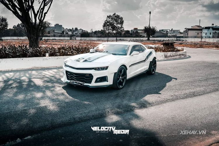 Chi tiet Chevrolet Camaro RS do dep nhat Viet Nam-Hinh-3