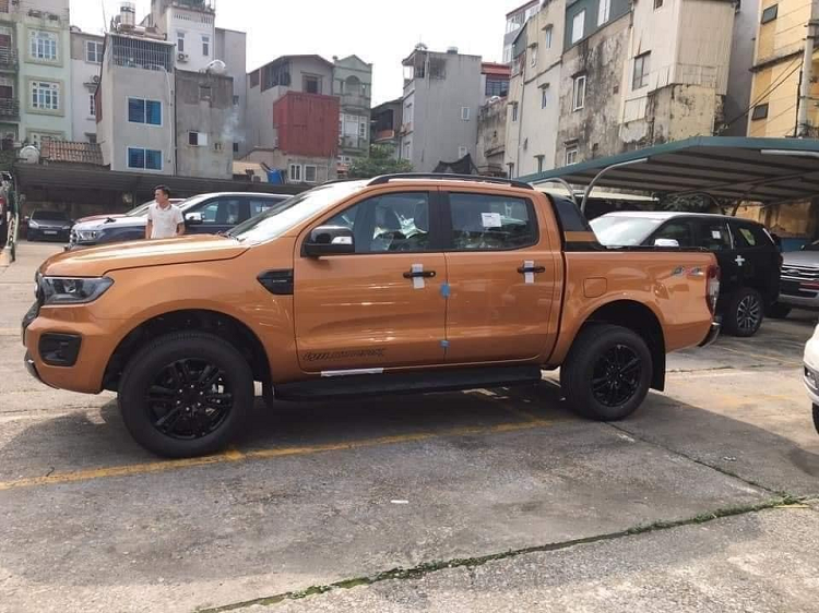 Ford Ranger 2021 ve Viet Nam tang gia ban nhung giam tien nghi?