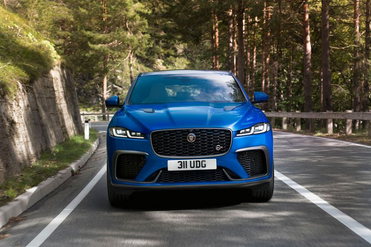 Chi tiet phien ban hang dau Jaguar F-Pace SVR 2021 chi can 3,8 giay de but toc-Hinh-6