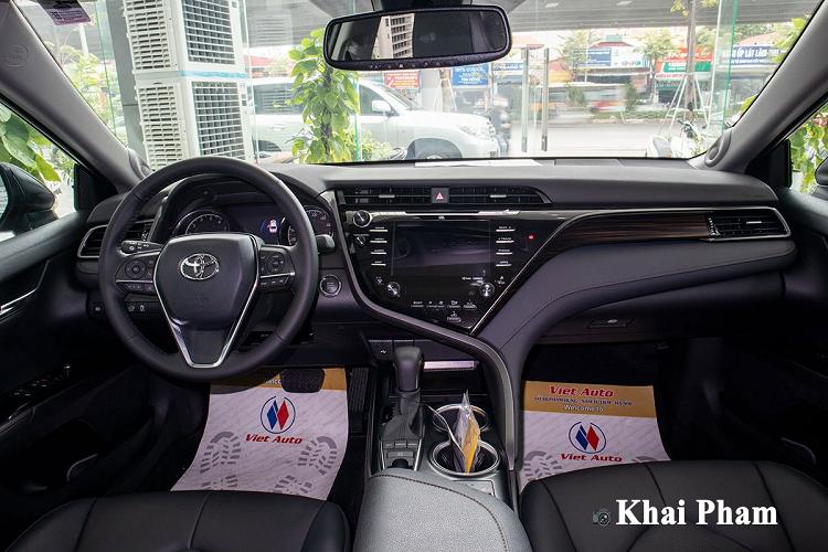 Chi tiet Toyota Camry XLE nhap My hon 2,6 ty tai Viet Nam-Hinh-3